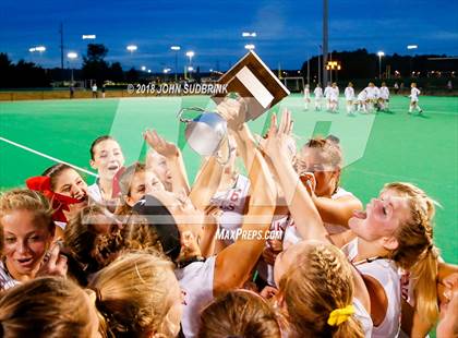 Thumbnail 2 in Menchville vs Gloucester (VHSL Class 5 Regional Final) photogallery.