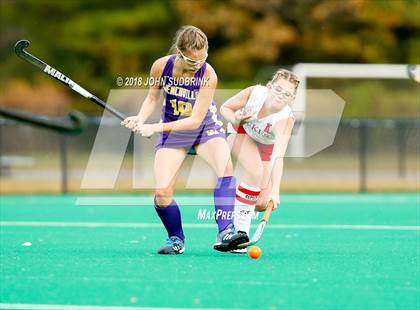 Thumbnail 2 in Menchville vs Gloucester (VHSL Class 5 Regional Final) photogallery.