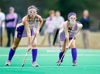 Thumbnail 1 in Menchville vs Gloucester (VHSL Class 5 Regional Final) photogallery.