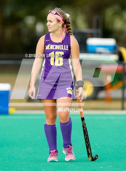 Thumbnail 2 in Menchville vs Gloucester (VHSL Class 5 Regional Final) photogallery.
