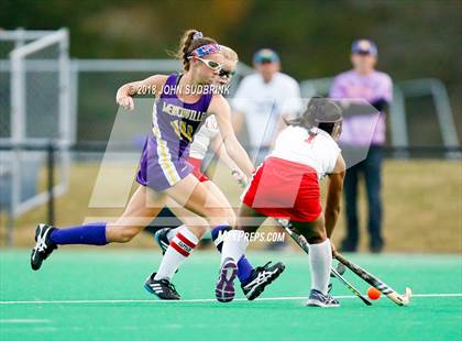 Thumbnail 3 in Menchville vs Gloucester (VHSL Class 5 Regional Final) photogallery.
