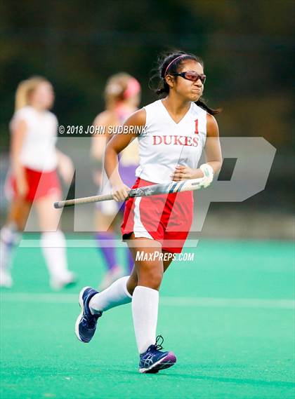 Thumbnail 2 in Menchville vs Gloucester (VHSL Class 5 Regional Final) photogallery.
