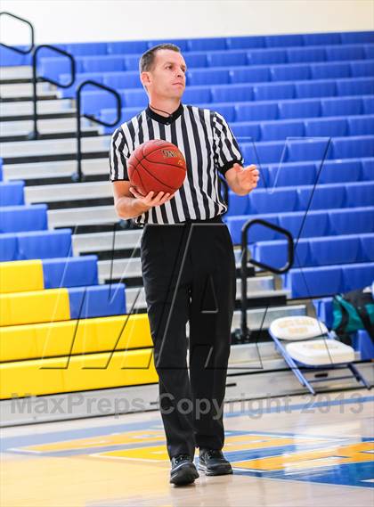 Thumbnail 2 in Santa Clara vs. Westmoor photogallery.
