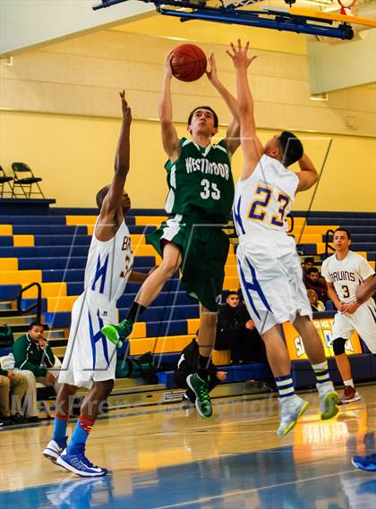 Thumbnail 2 in Santa Clara vs. Westmoor photogallery.