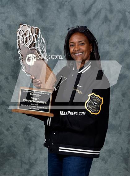 Thumbnail 2 in Whitney (CIF State D4 Awards) photogallery.