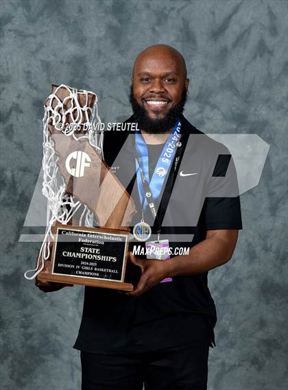 Thumbnail 3 in Whitney (CIF State D4 Awards) photogallery.