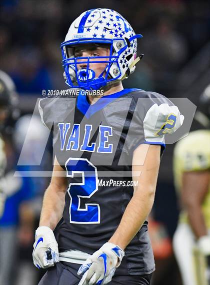 Thumbnail 2 in Sunnyvale vs. Pleasant Grove (UIL 4A Semifinal) photogallery.