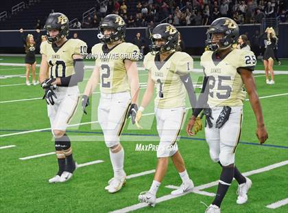 Thumbnail 1 in Sunnyvale vs. Pleasant Grove (UIL 4A Semifinal) photogallery.
