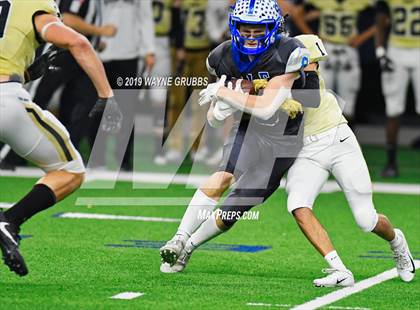 Thumbnail 1 in Sunnyvale vs. Pleasant Grove (UIL 4A Semifinal) photogallery.