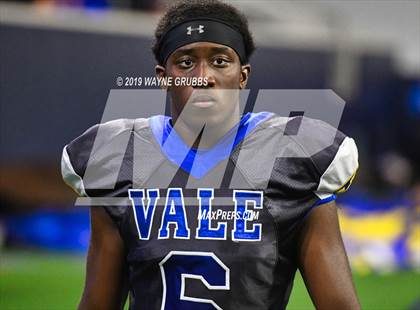 Thumbnail 1 in Sunnyvale vs. Pleasant Grove (UIL 4A Semifinal) photogallery.