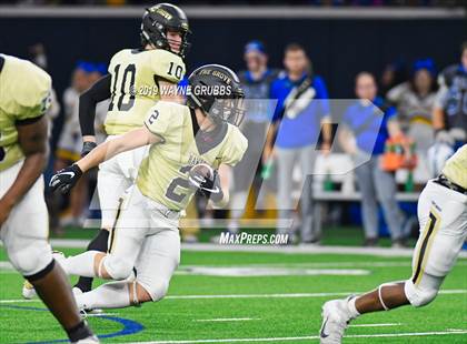 Thumbnail 2 in Sunnyvale vs. Pleasant Grove (UIL 4A Semifinal) photogallery.