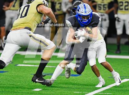 Thumbnail 2 in Sunnyvale vs. Pleasant Grove (UIL 4A Semifinal) photogallery.