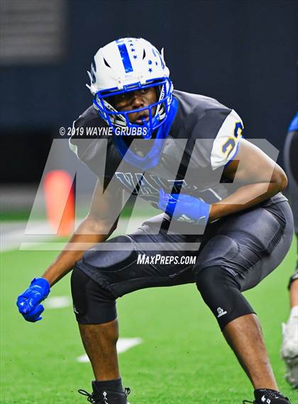Thumbnail 2 in Sunnyvale vs. Pleasant Grove (UIL 4A Semifinal) photogallery.