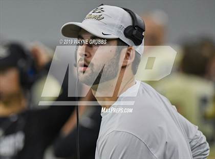 Thumbnail 1 in Sunnyvale vs. Pleasant Grove (UIL 4A Semifinal) photogallery.