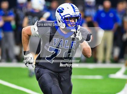 Thumbnail 2 in Sunnyvale vs. Pleasant Grove (UIL 4A Semifinal) photogallery.