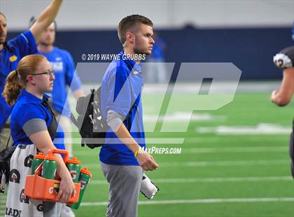 Thumbnail 3 in Sunnyvale vs. Pleasant Grove (UIL 4A Semifinal) photogallery.