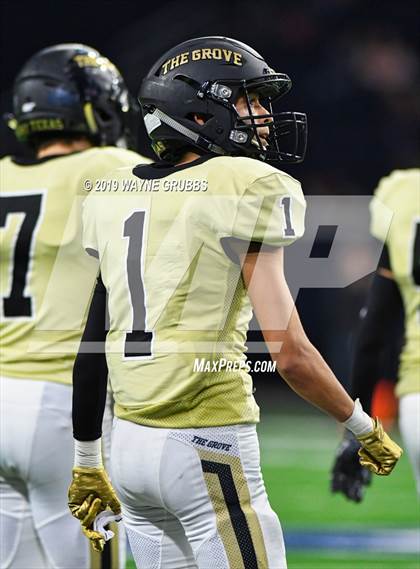 Thumbnail 1 in Sunnyvale vs. Pleasant Grove (UIL 4A Semifinal) photogallery.
