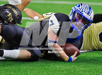 Thumbnail 3 in Sunnyvale vs. Pleasant Grove (UIL 4A Semifinal) photogallery.