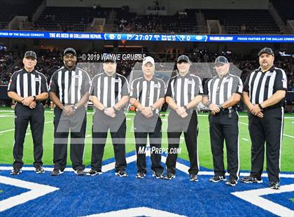 Thumbnail 2 in Sunnyvale vs. Pleasant Grove (UIL 4A Semifinal) photogallery.
