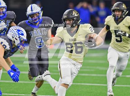 Thumbnail 2 in Sunnyvale vs. Pleasant Grove (UIL 4A Semifinal) photogallery.