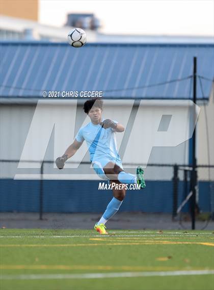 Thumbnail 3 in Fairport @ McQuaid Jesuit (Section 5 Class AA Semifinal) photogallery.
