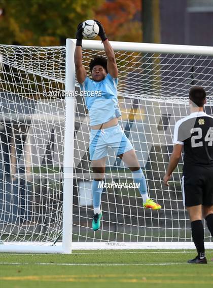 Thumbnail 3 in Fairport @ McQuaid Jesuit (Section 5 Class AA Semifinal) photogallery.