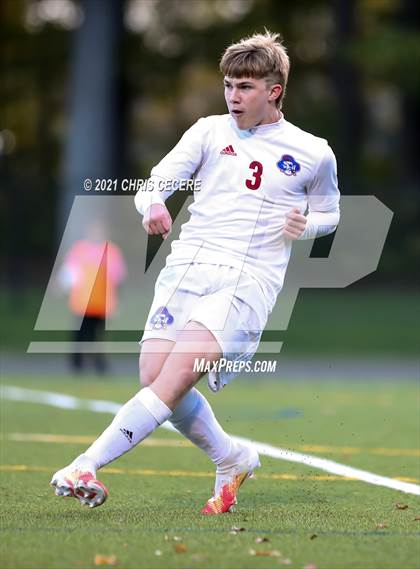 Thumbnail 3 in Fairport @ McQuaid Jesuit (Section 5 Class AA Semifinal) photogallery.