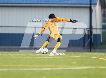 Thumbnail 1 in Fairport @ McQuaid Jesuit (Section 5 Class AA Semifinal) photogallery.