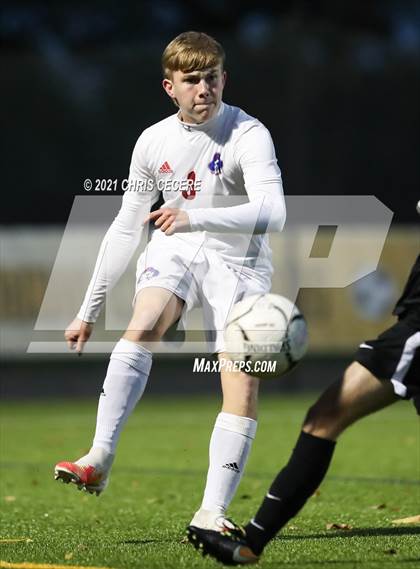 Thumbnail 2 in Fairport @ McQuaid Jesuit (Section 5 Class AA Semifinal) photogallery.