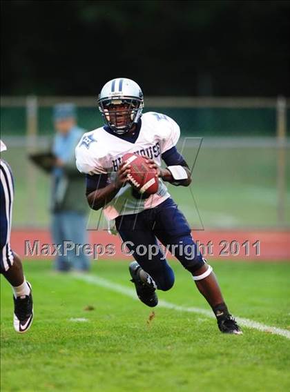 Thumbnail 3 in Hillhouse @ North Haven photogallery.