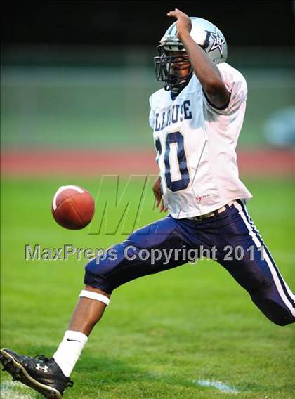 Thumbnail 3 in Hillhouse @ North Haven photogallery.