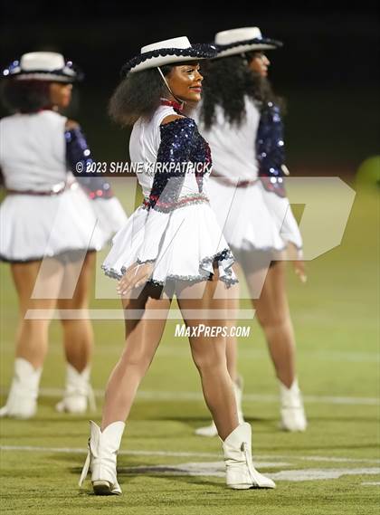 Thumbnail 2 in Robinson @ Life Waxahachie photogallery.