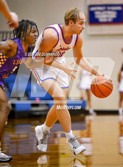 Thumbnail 2 in Liberty Hill @ Leander photogallery.