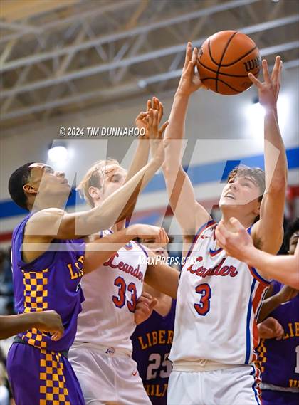 Thumbnail 3 in Liberty Hill @ Leander photogallery.