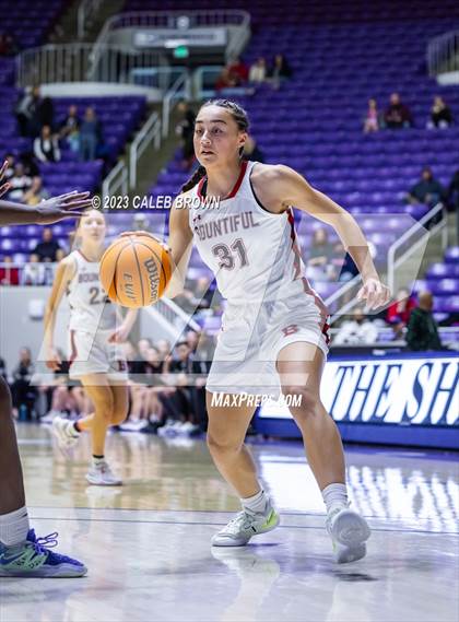 Thumbnail 2 in Skyline vs. Bountiful (UHSAA 5A Semifinal) photogallery.