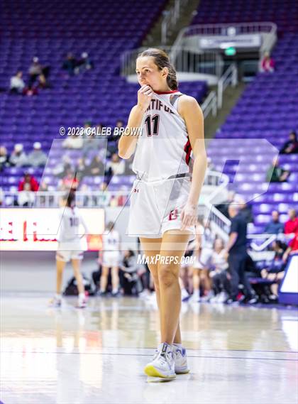 Thumbnail 2 in Skyline vs. Bountiful (UHSAA 5A Semifinal) photogallery.