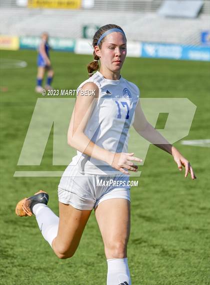 Thumbnail 2 in Clayton v St. Pius X (MSHSAA Class 2 State Championship) photogallery.