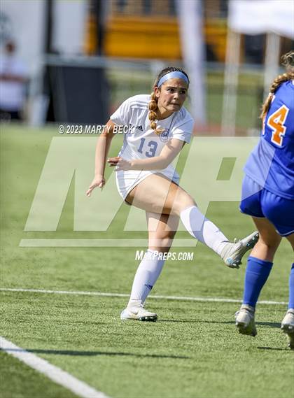 Thumbnail 2 in Clayton v St. Pius X (MSHSAA Class 2 State Championship) photogallery.