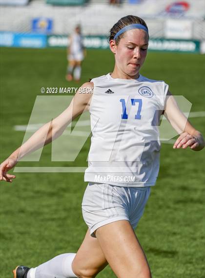 Thumbnail 2 in Clayton v St. Pius X (MSHSAA Class 2 State Championship) photogallery.