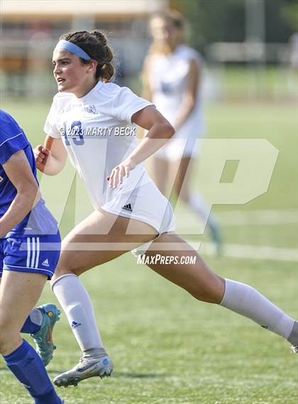 Thumbnail 1 in Clayton v St. Pius X (MSHSAA Class 2 State Championship) photogallery.