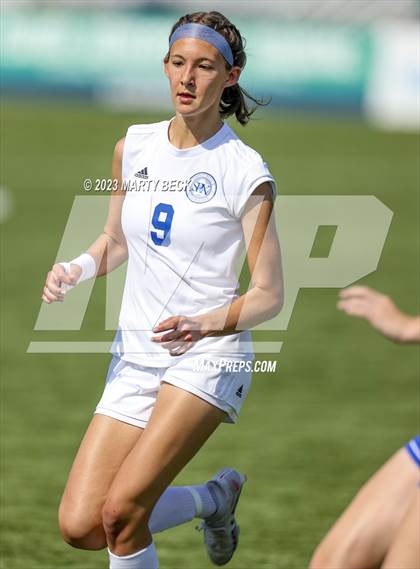 Thumbnail 3 in Clayton v St. Pius X (MSHSAA Class 2 State Championship) photogallery.