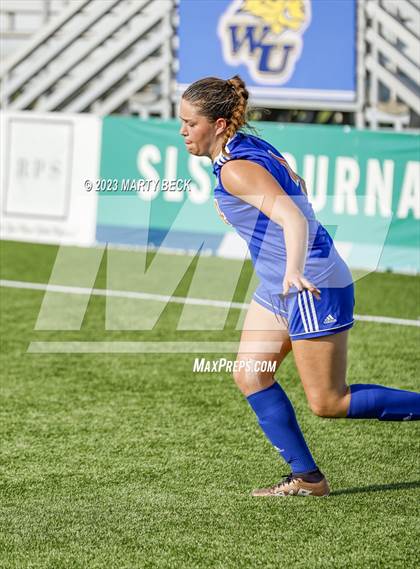 Thumbnail 2 in Clayton v St. Pius X (MSHSAA Class 2 State Championship) photogallery.