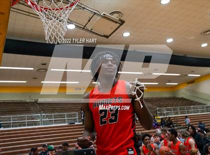 Thumbnail 2 in Beech Grove vs. Indianapolis Washington (IHSAA 3A Sectional Final) photogallery.