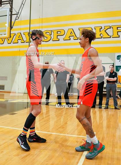 Thumbnail 3 in Beech Grove vs. Indianapolis Washington (IHSAA 3A Sectional Final) photogallery.