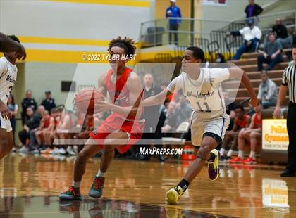 Thumbnail 1 in Beech Grove vs. Indianapolis Washington (IHSAA 3A Sectional Final) photogallery.