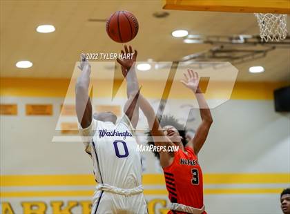 Thumbnail 3 in Beech Grove vs. Indianapolis Washington (IHSAA 3A Sectional Final) photogallery.