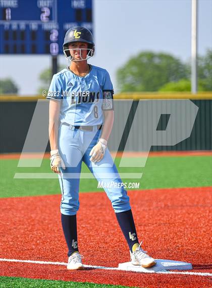 Thumbnail 2 in Lake Creek vs Elgin (UIL 5A Reg III Area Playoff) photogallery.