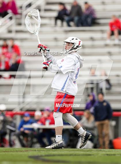 Thumbnail 3 in Victor @ Fairport photogallery.