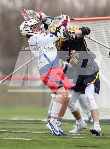 Thumbnail 3 in Victor @ Fairport photogallery.