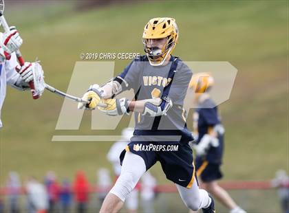 Thumbnail 3 in Victor @ Fairport photogallery.
